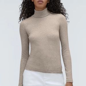 Everlane Pima Micro-Rib Turtleneck in Heathered Meringue